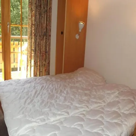 Appartement In Veysonnaz 200m From Slopes